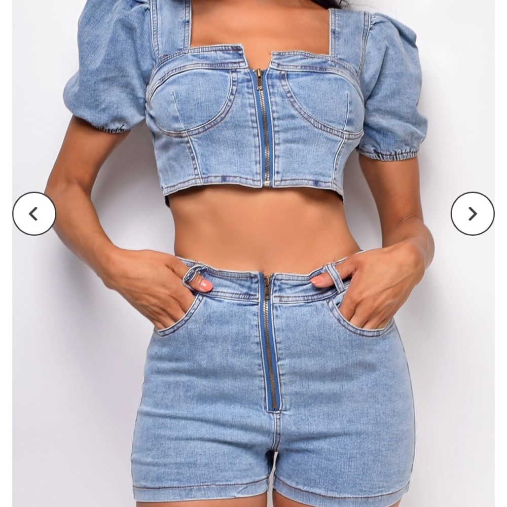 NWOT Emprada Top & Shorts set M